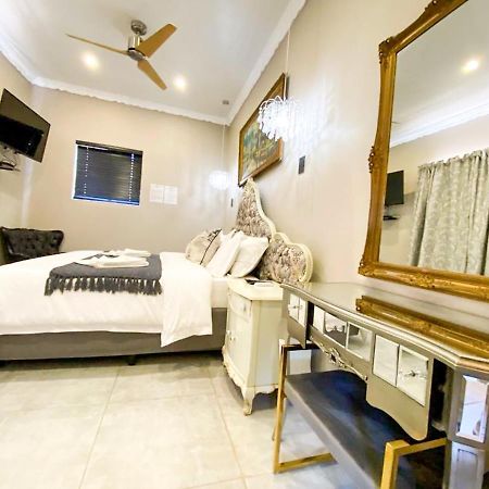크론스타드 Le Grant Guesthhouse 아파트 호텔 외부 사진